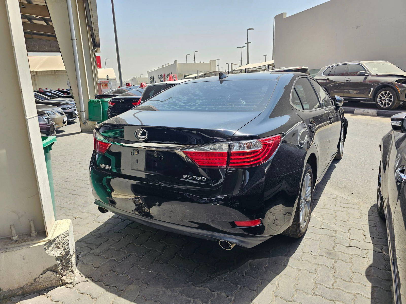 2015 LEXUS ES 350 — 125839 Miles — Lot F2195959 — Souq - Marhaba Auctions Used Cars - Image 6