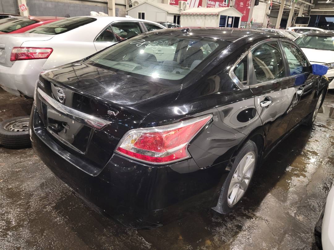 2015 NISSAN ALTIMA — 131647 Miles — Lot 37230855 - Marhaba Auctions Used Cars - Image 4
