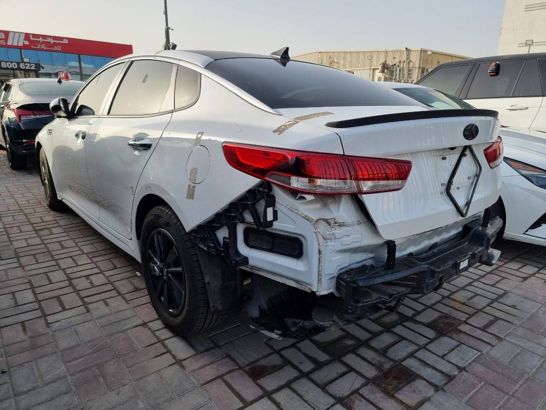 2018 KIA OPTIMA — 73080 Miles — Lot 215478 — Souq - Marhaba Auctions Used Cars - Image 4