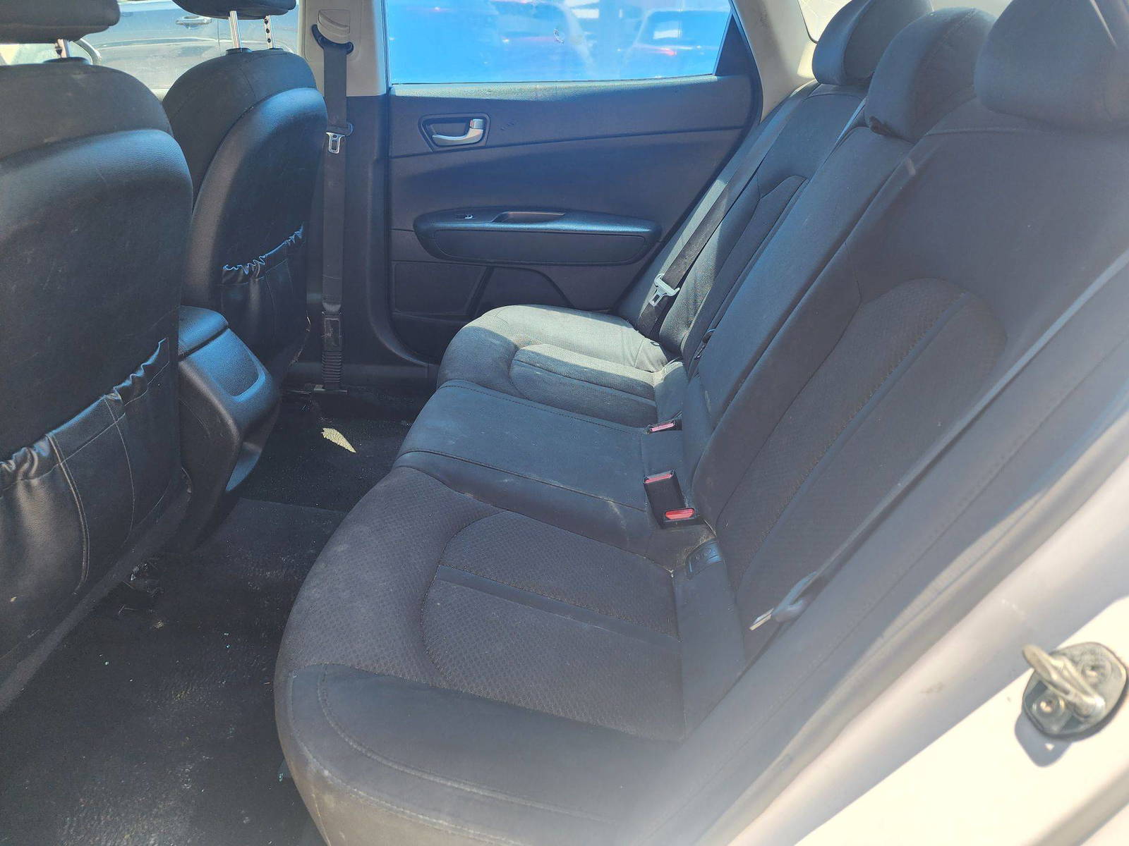2018 KIA OPTIMA — 106176 Miles — Lot 272113 — Souq - Marhaba Auctions Used Cars - Image 7