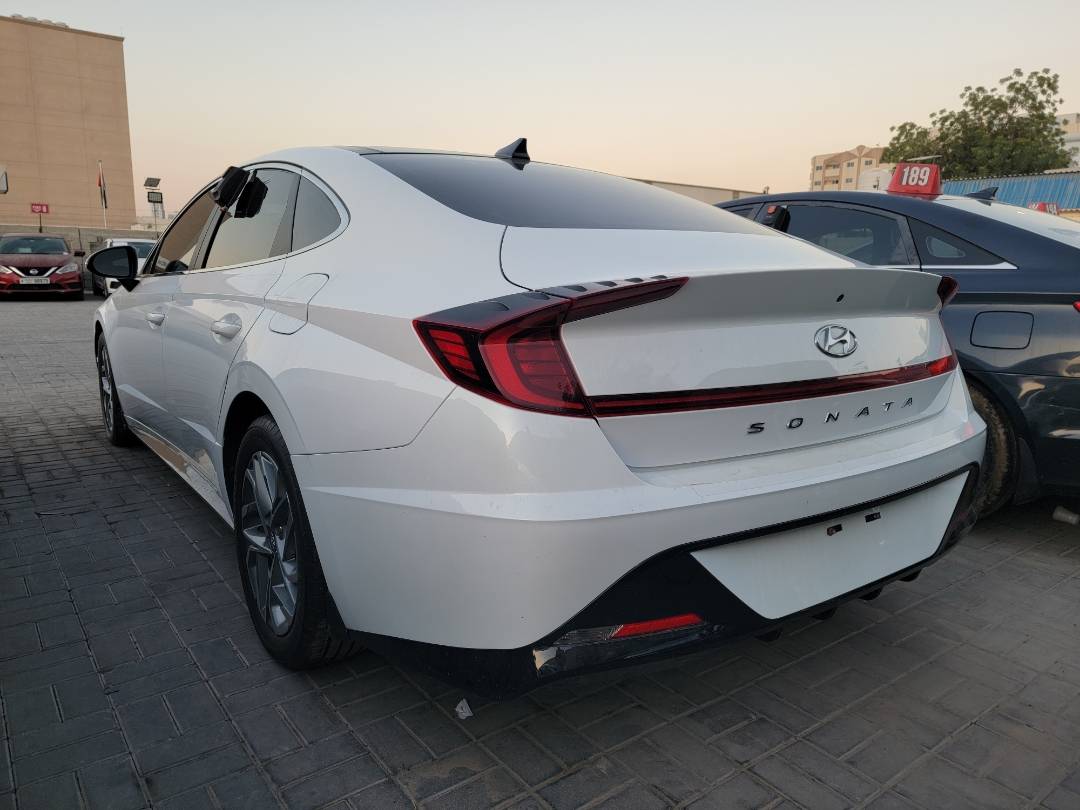 2021 HYUNDAI SONATA — 33643 KM — Lot 077321 — Main - Marhaba Auctions Used Cars - Image 3