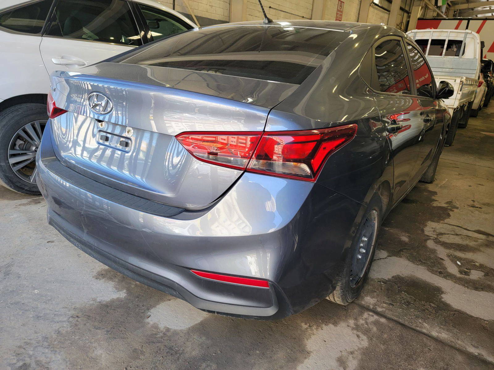 HYUNDAI ACCENT 2019 - Marhaba Auction Used Cars - Image 5