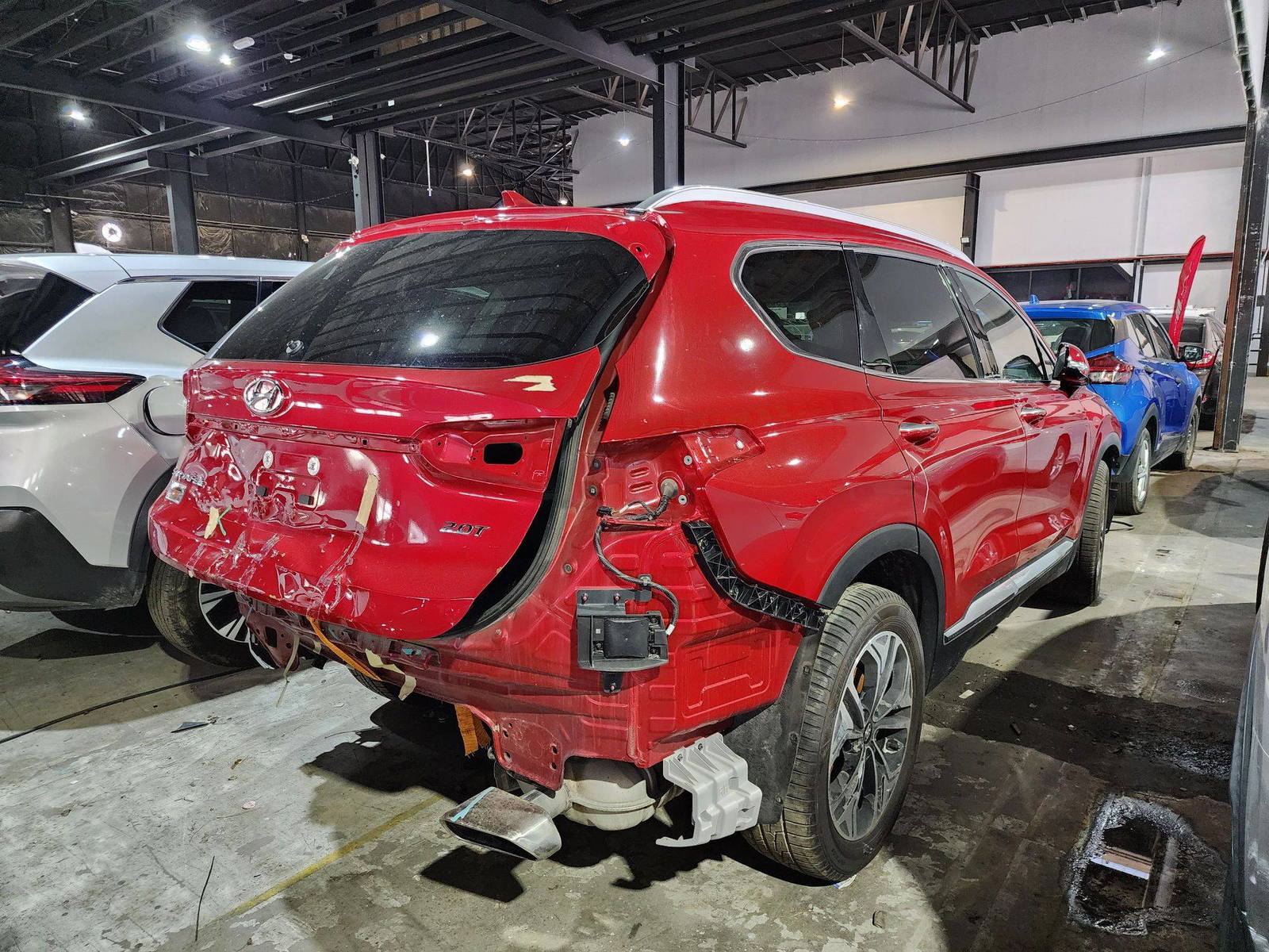 2019 HYUNDAI SANTA FE — 74823 Miles — Lot 105516 — Souq - Marhaba Auctions Used Cars - Image 5