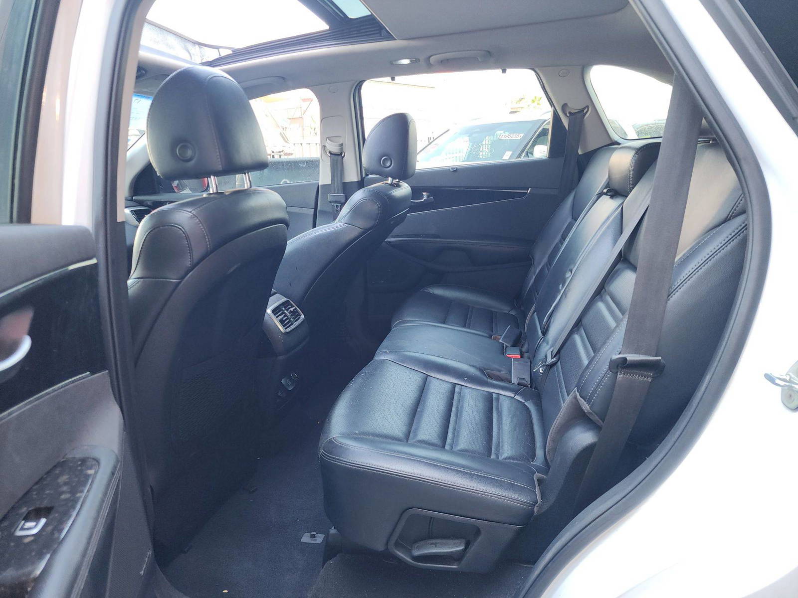 KIA SORENTO 2019 - Marhaba Auction Used Cars - Image 7