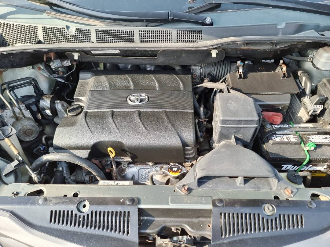 2011 TOYOTA SIENNA — 174089 Miles — Lot 101765 — Ind. 12 - Marhaba Auctions Used Cars - Image 9