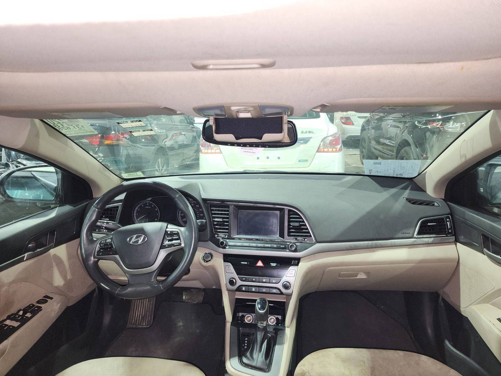 2018 HYUNDAI ELANTRA — 131625 Miles — Lot 815395 — Al Quoz - Marhaba Auctions Used Cars - Image 8