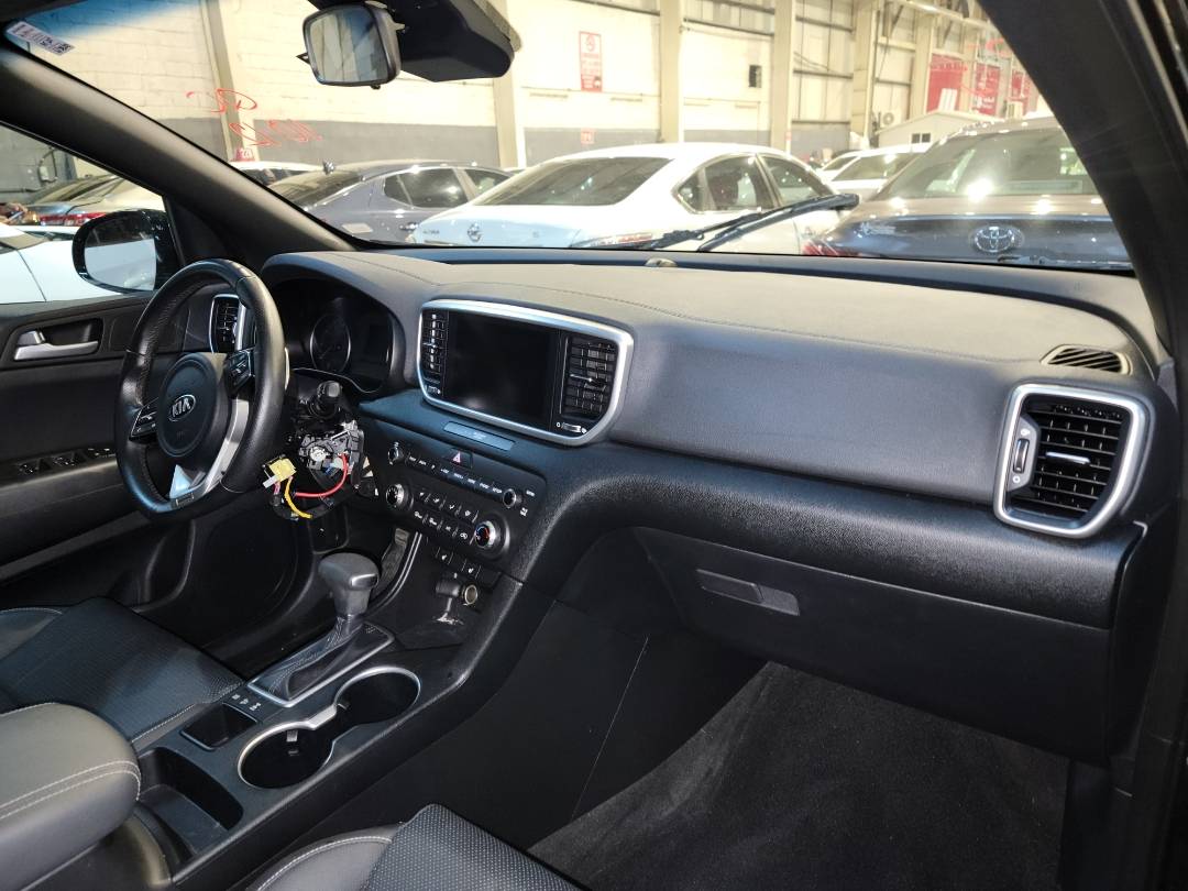 2020 KIA SPORTAGE — 32735 Miles — Lot 37743843 - Marhaba Auctions Used Cars - Image 6