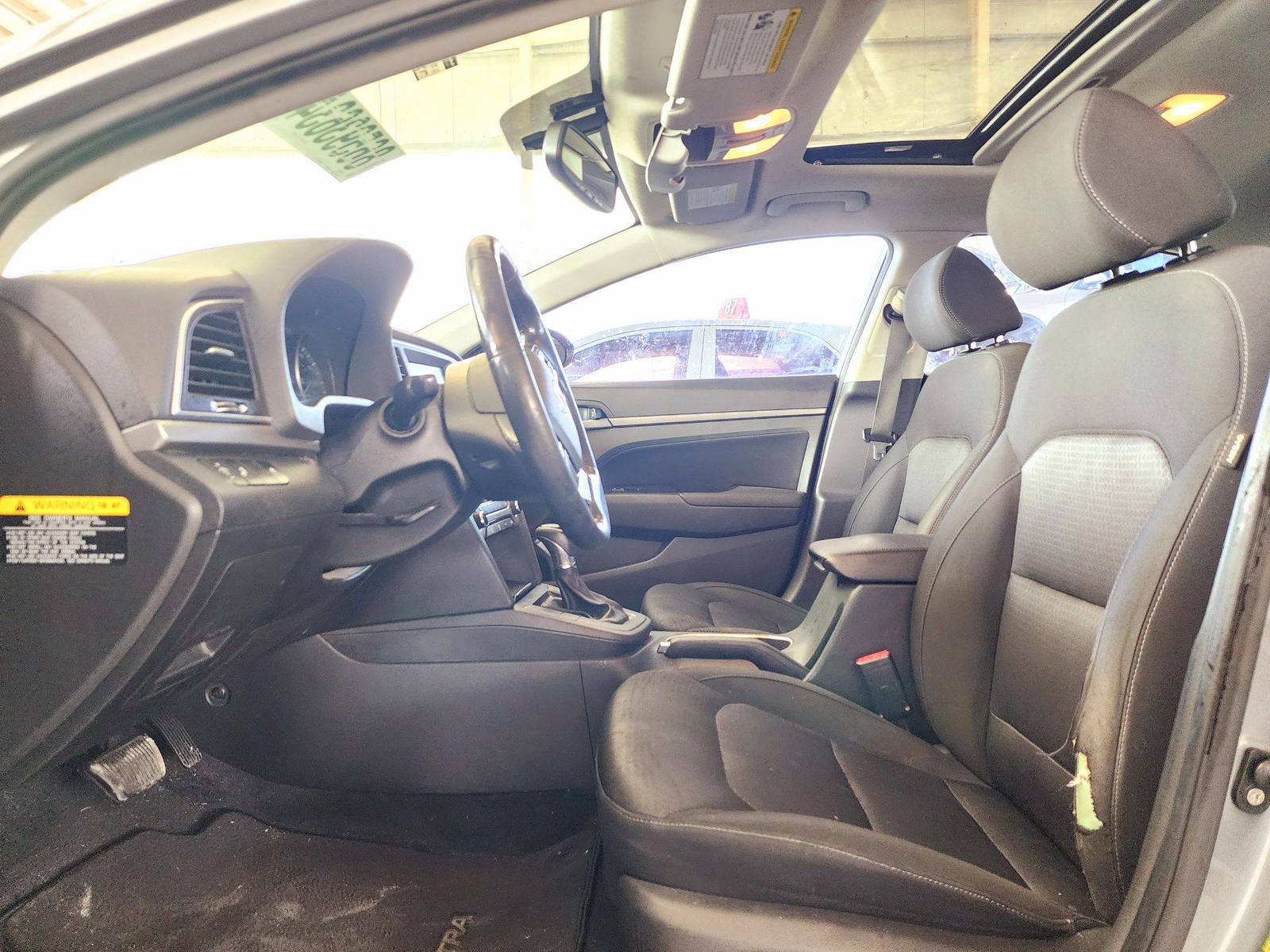 2017 HYUNDAI ELANTRA — 149597 Miles — Lot 86593634 — Souq - Marhaba Auctions Used Cars - Image 9