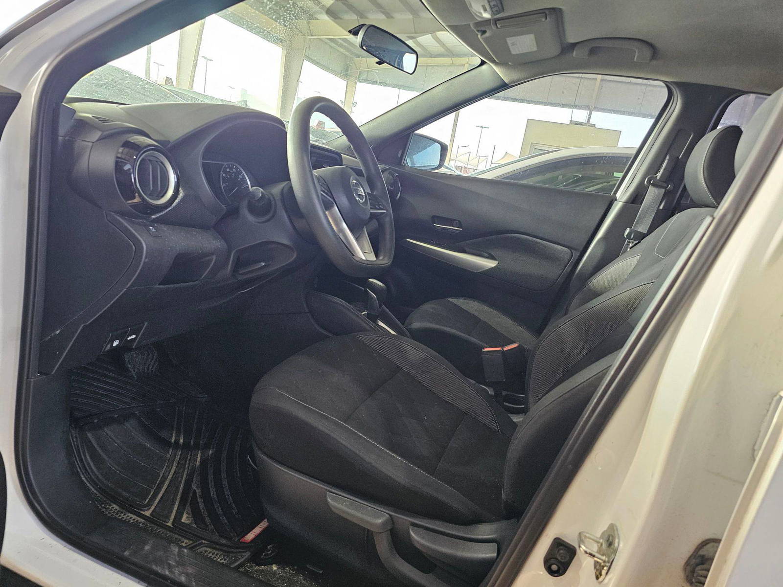 2019 NISSAN KICKS — 94884 Miles — Lot 86304585 — Main - Marhaba Auctions Used Cars - Image 8