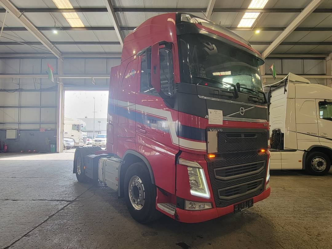 2015 VOLVO FH-Series — 1333711 KM — Lot B736923 — Main - Marhaba Auctions Used Cars - Image 3