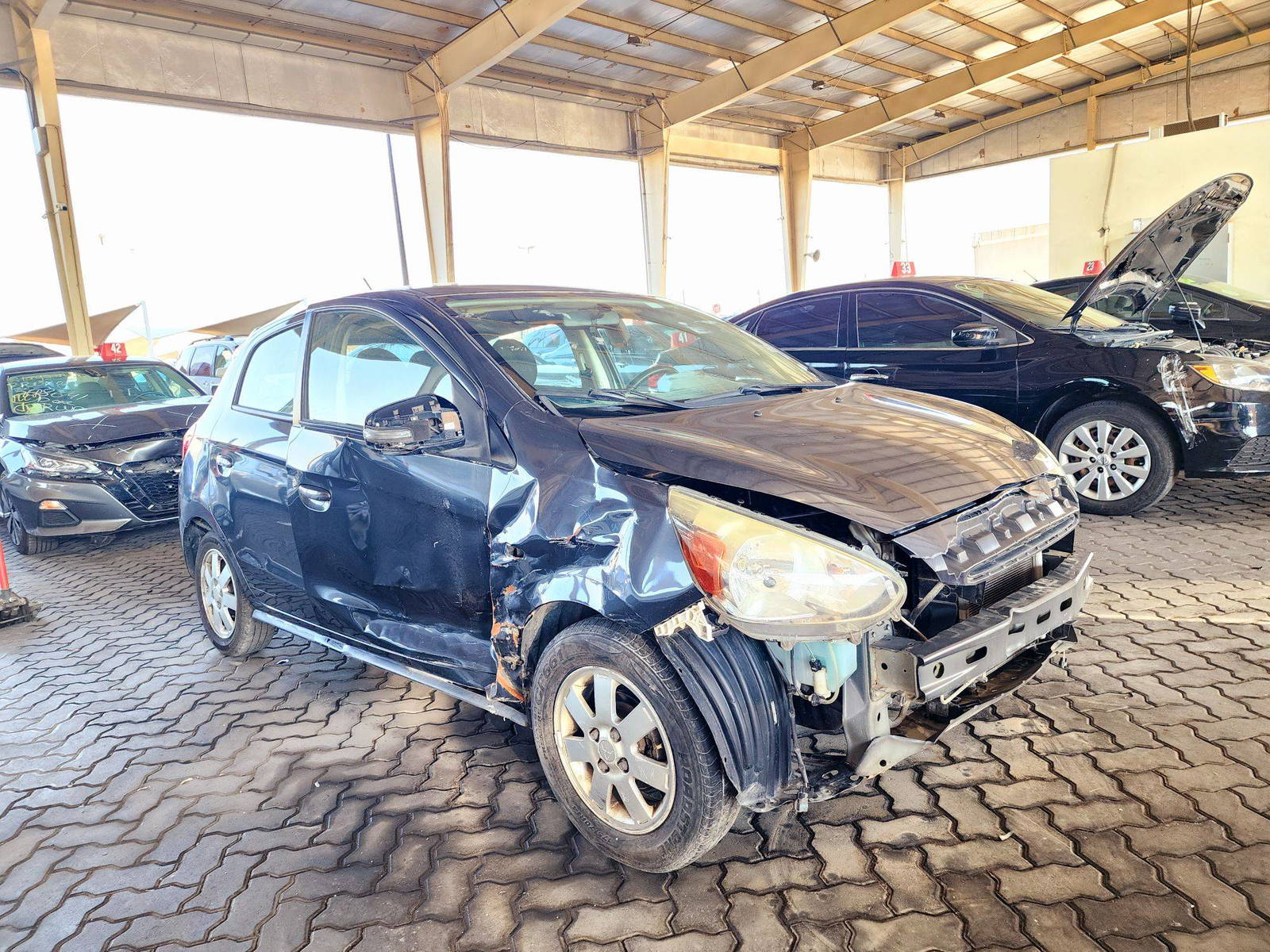 2015 MITSUBISHI MIRAGE — 166132 Miles — Lot 2FH013193 — Souq - Marhaba Auctions Used Cars - Image 4