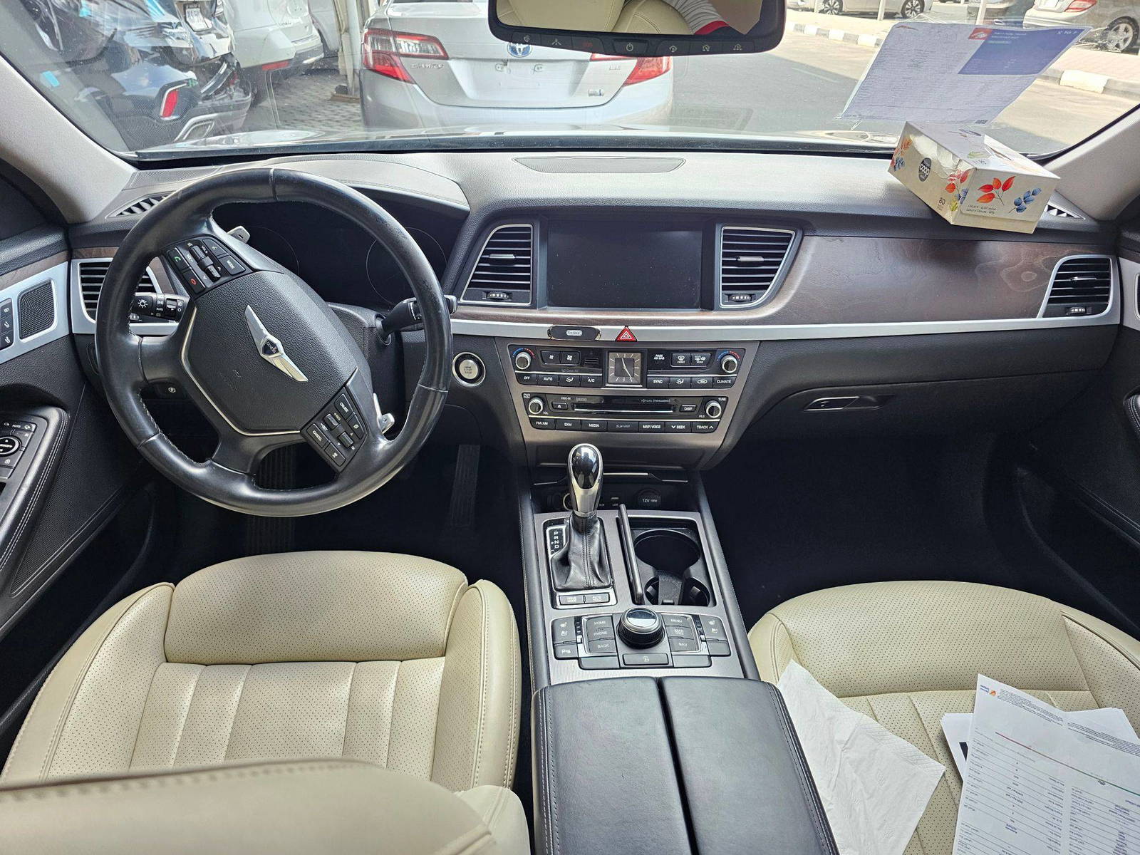 2015 HYUNDAI GENESIS — 237768 KM — Lot FU037566 — Souq - Marhaba Auctions Used Cars - Image 7