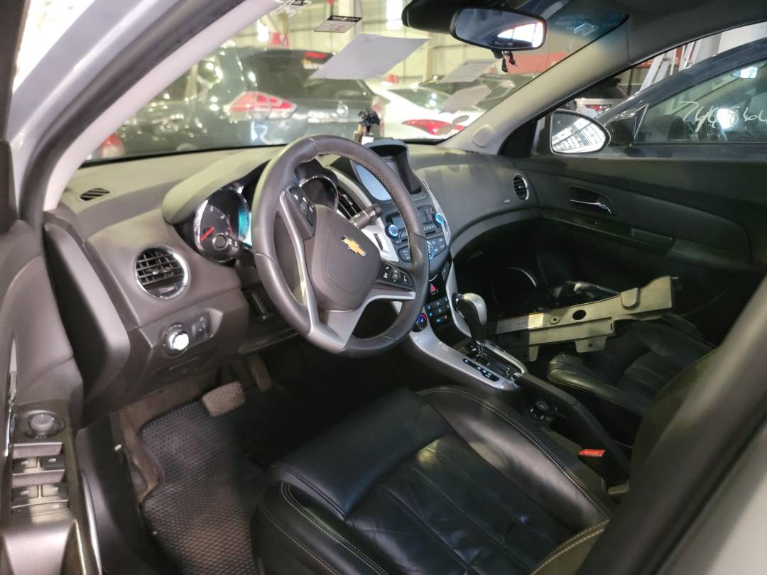 2014 CHEVROLET CRUIZE — 171704 KM — Lot 579586 — Main - Marhaba Auctions Used Cars - Image 6