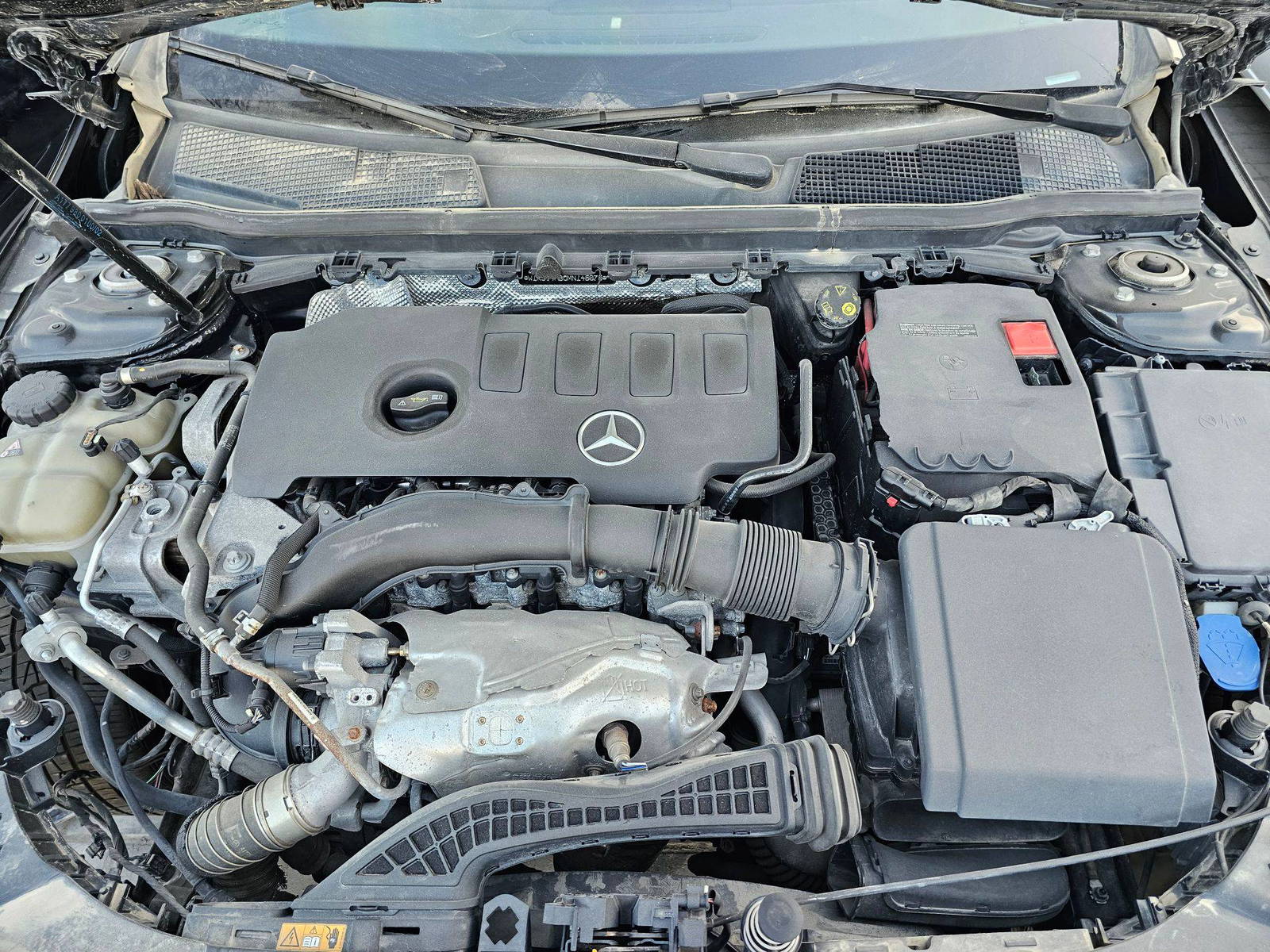 MERCEDES BENZ CLA 250 2021 - Marhaba Auction Used Cars - Image 10
