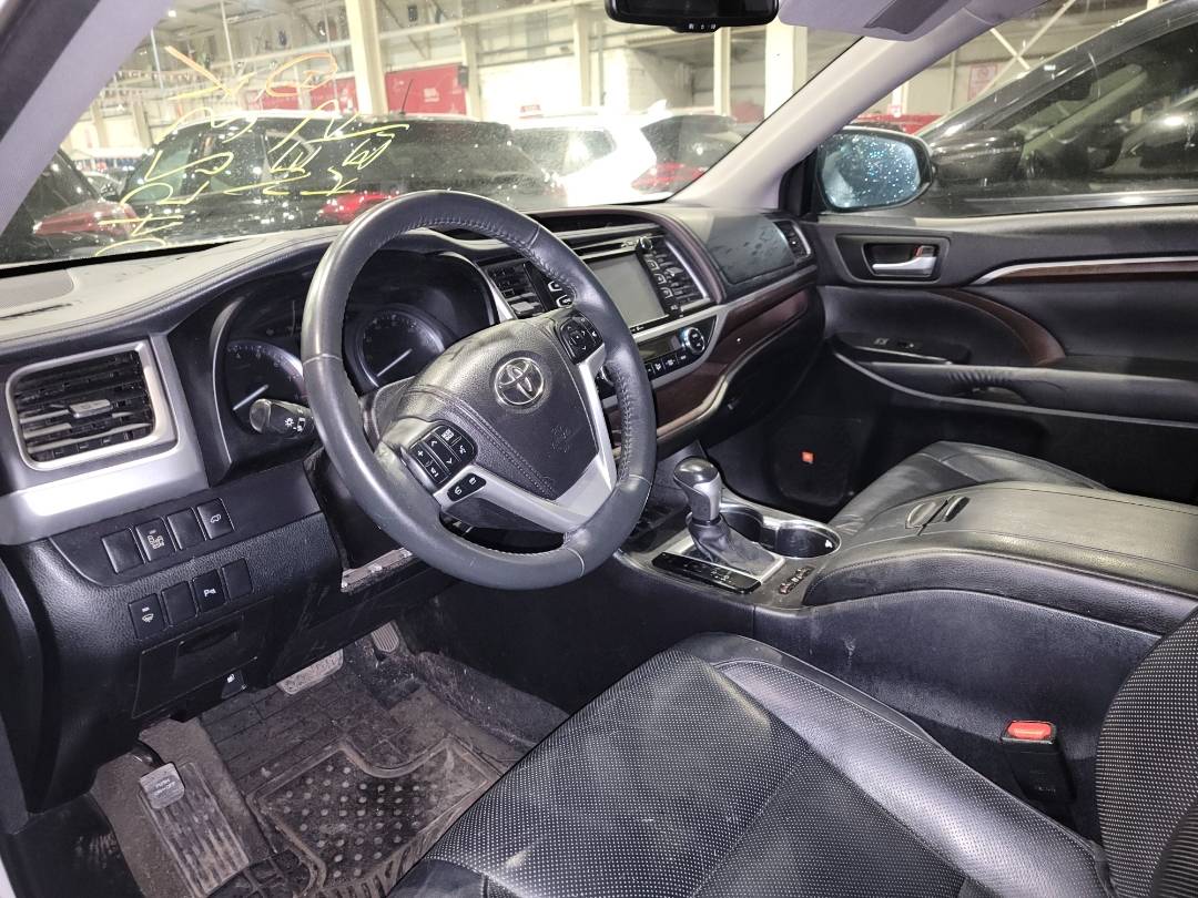 2015 TOYOTA HIGHLANDER — 94666` Miles — Lot 215421212 - Marhaba Auctions Used Cars - Image 6