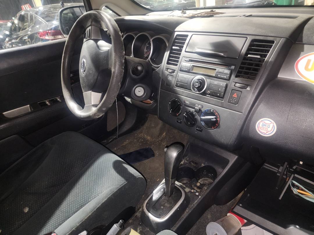 2011 NISSAN VERSA — 97847 Miles — Lot 38455120 - Marhaba Auctions Used Cars - Image 6
