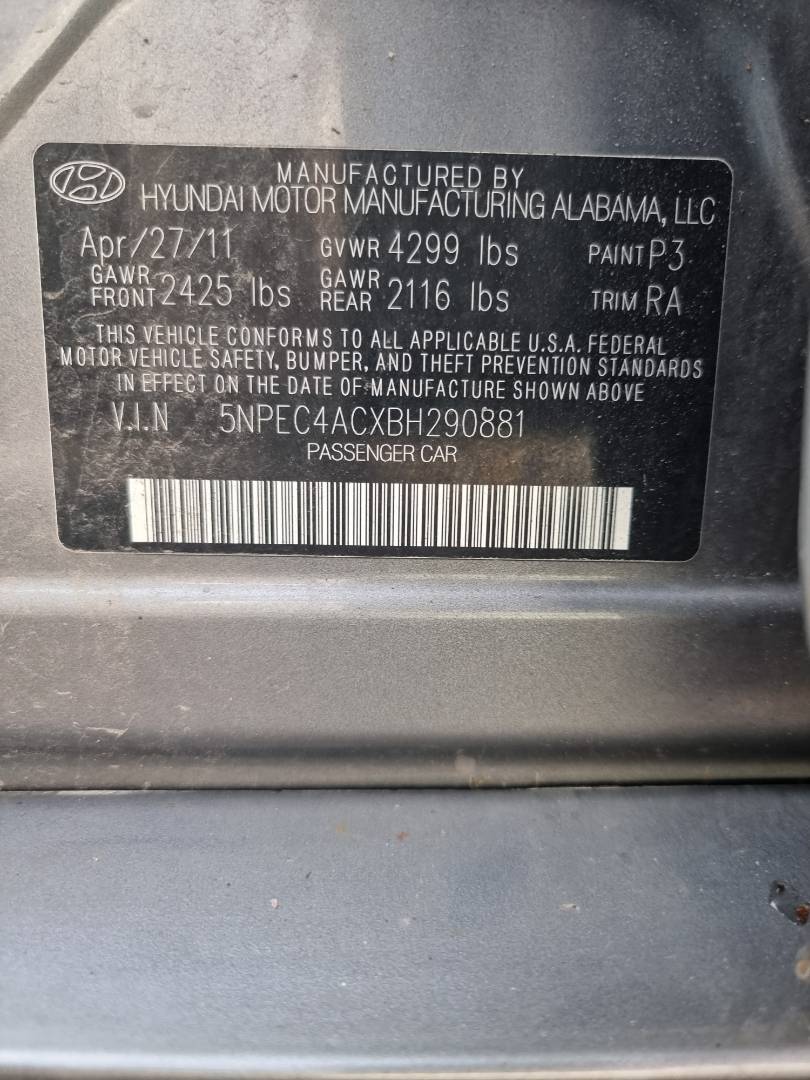 2011 HYUNDAI SONATA — 158508 Miles — Lot 214587 — Ind. 12 - Marhaba Auctions Used Cars - Image 9