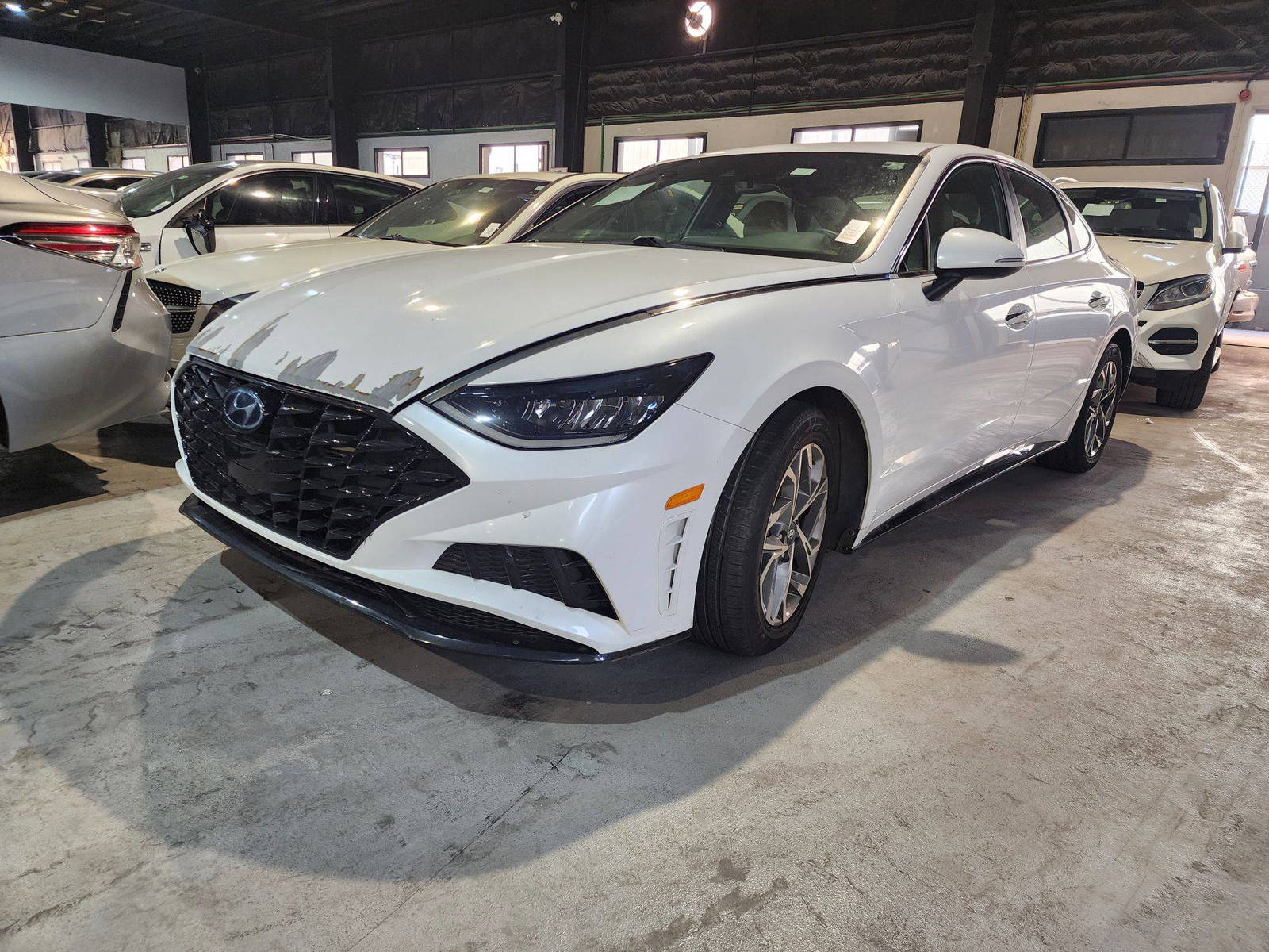 2020 HYUNDAI SONATA — 124584 Miles — Lot 86136674 — Souq - Marhaba Auctions Used Cars - Image 3