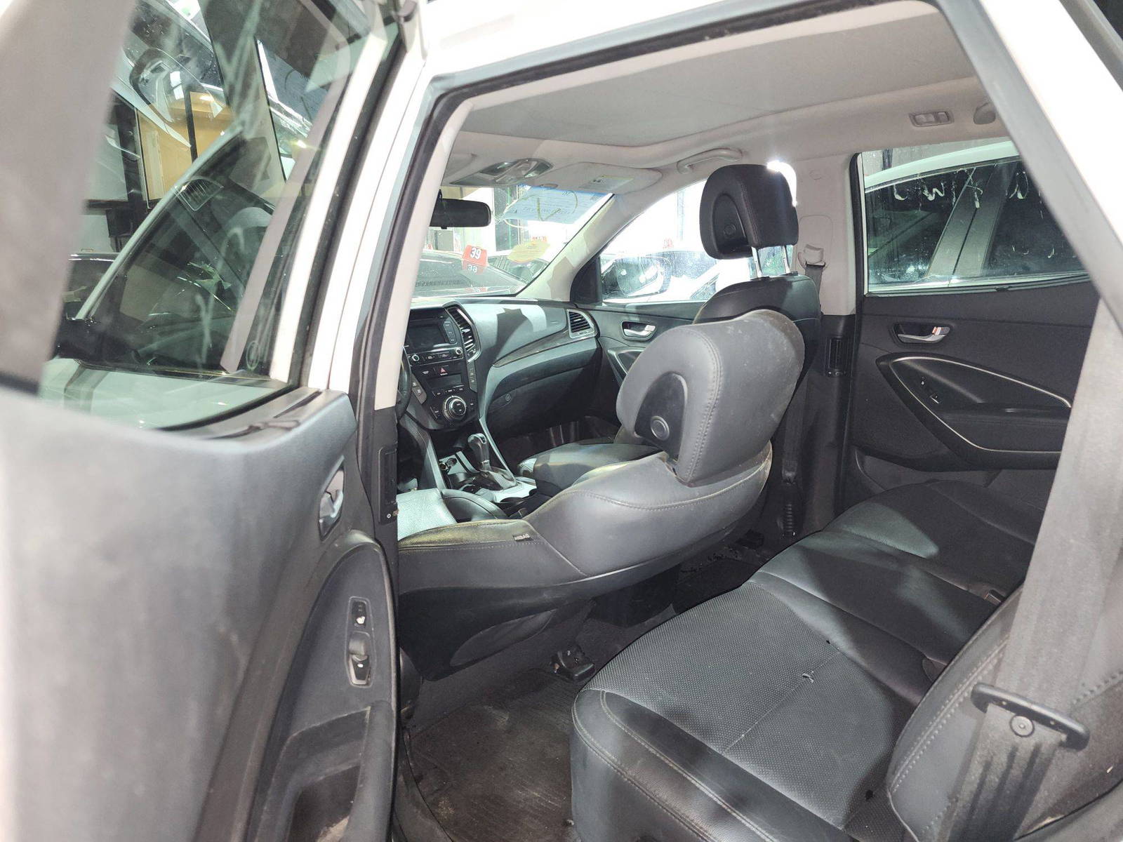 HYUNDAI SANTA FE 2017 - Marhaba Auction Used Cars - Image 7