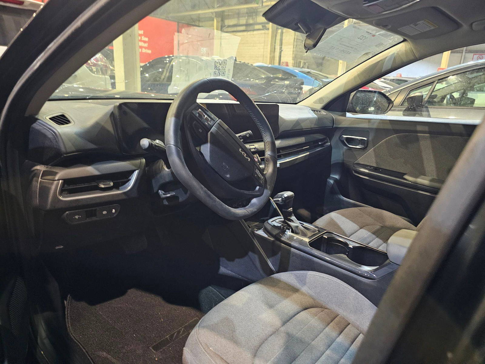2025 KIA K4 — 19738 Miles — Lot 43679123 — Al Surrah - Marhaba Auctions Used Cars - Image 8