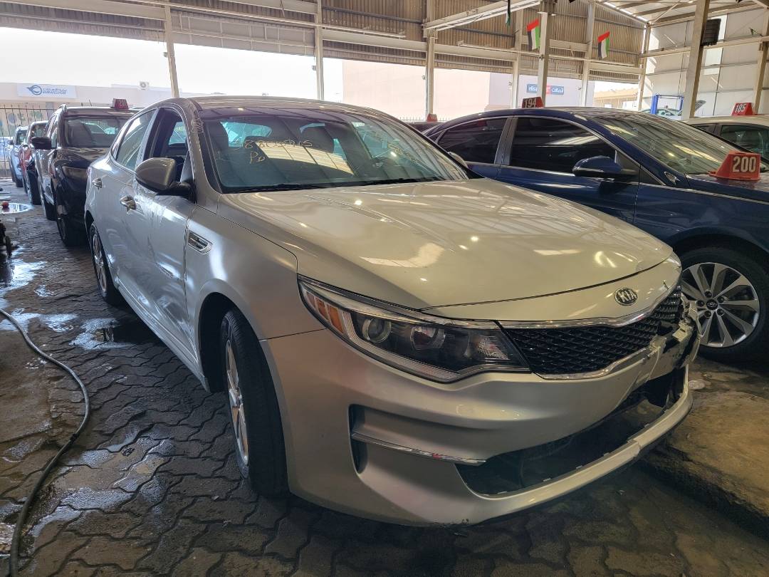 2018 KIA OPTIMA — 82161 Miles — Lot 47537 — Main - Marhaba Auctions Used Cars - Image 4