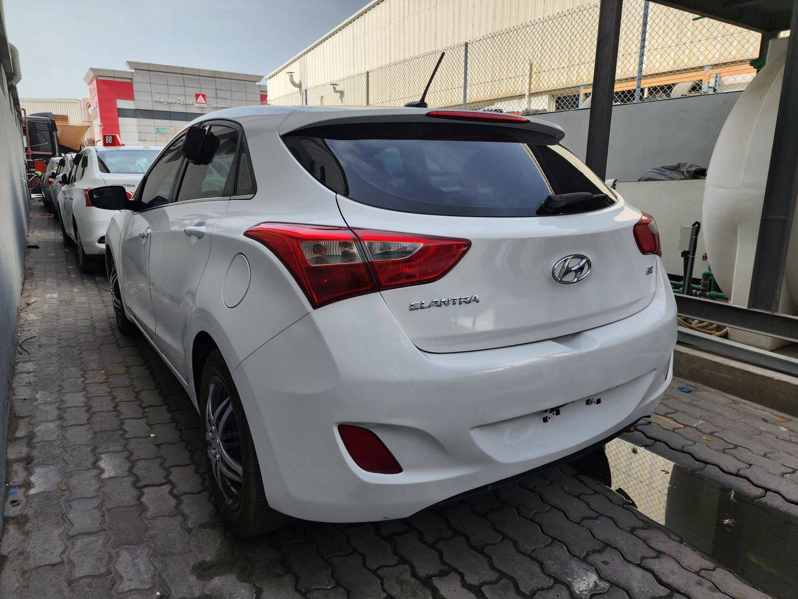 2017 HYUNDAI ELANTRA GT — 140811 Miles — Lot 66948 — Al Quoz - Marhaba Auctions Used Cars - Image 5
