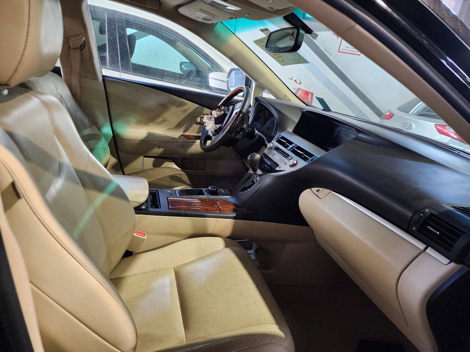 2015 LEXUS RX 350 — 180325 Miles — Lot 192915 — Al Quoz - Marhaba Auctions Used Cars - Image 9
