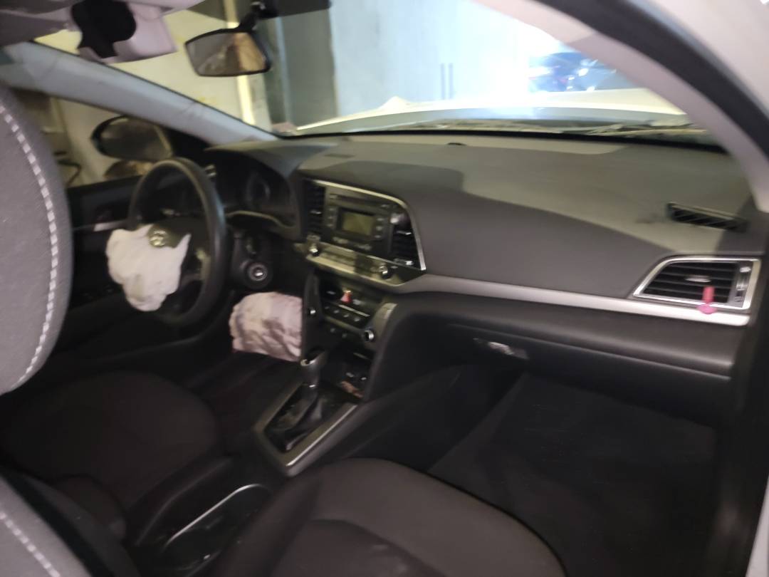 2018 HYUNDAI ELANTRA — 114739 Miles — Lot 37343356 - Marhaba Auctions Used Cars - Image 6