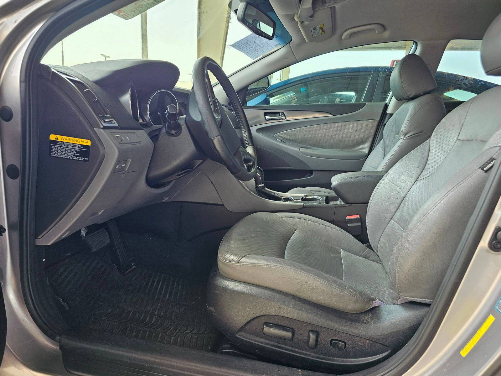 2012 HYUNDAI SONATA — 111293 Miles — Lot A47CA060132 — Souq - Marhaba Auctions Used Cars - Image 8