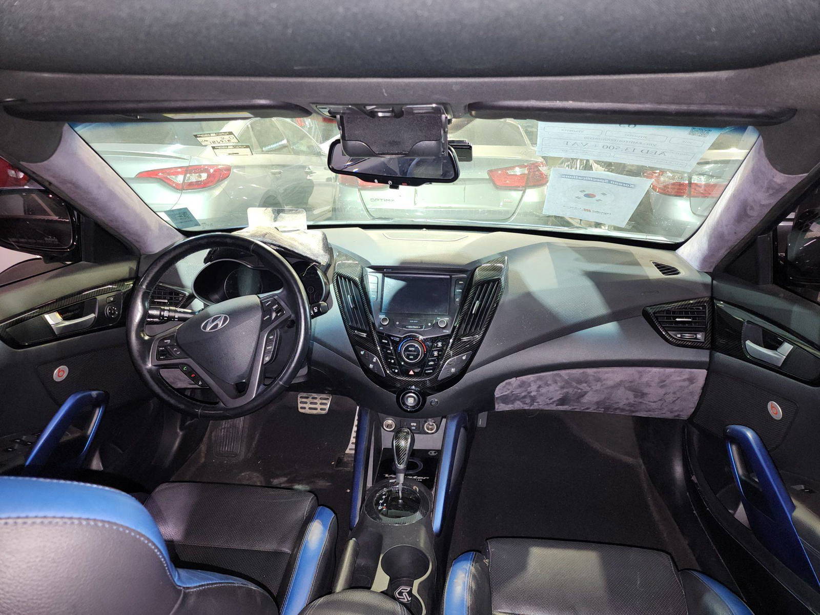 2016 HYUNDAI VELOSTER — 186518 KM — Lot 67320 — Al Quoz - Marhaba Auctions Used Cars - Image 8