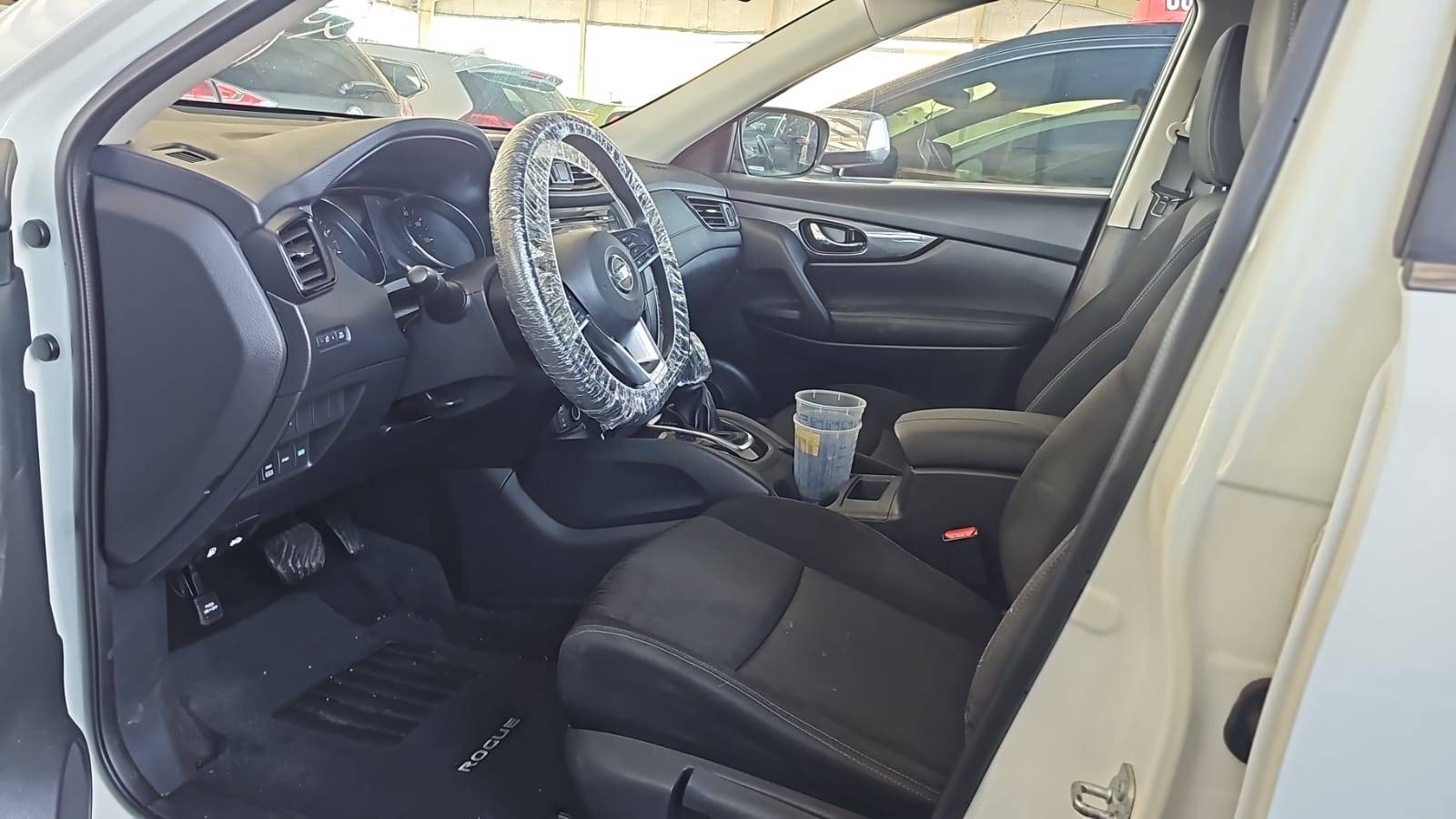 2017 NISSAN ROGUE — 122826 Miles — Lot 2HP521642 — Souq - Marhaba Auctions Used Cars - Image 6
