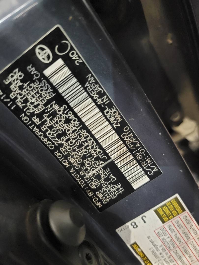 2015 TOYOTA PRIUS — 323718 Miles — Lot F1904613 — Main - Marhaba Auctions Used Cars - Image 8