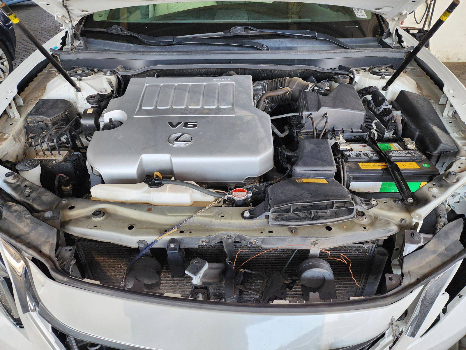 2016 LEXUS ES 350 — 90784 Miles — Lot GU015998 — Ind. 12 - Marhaba Auctions Used Cars - Image 12
