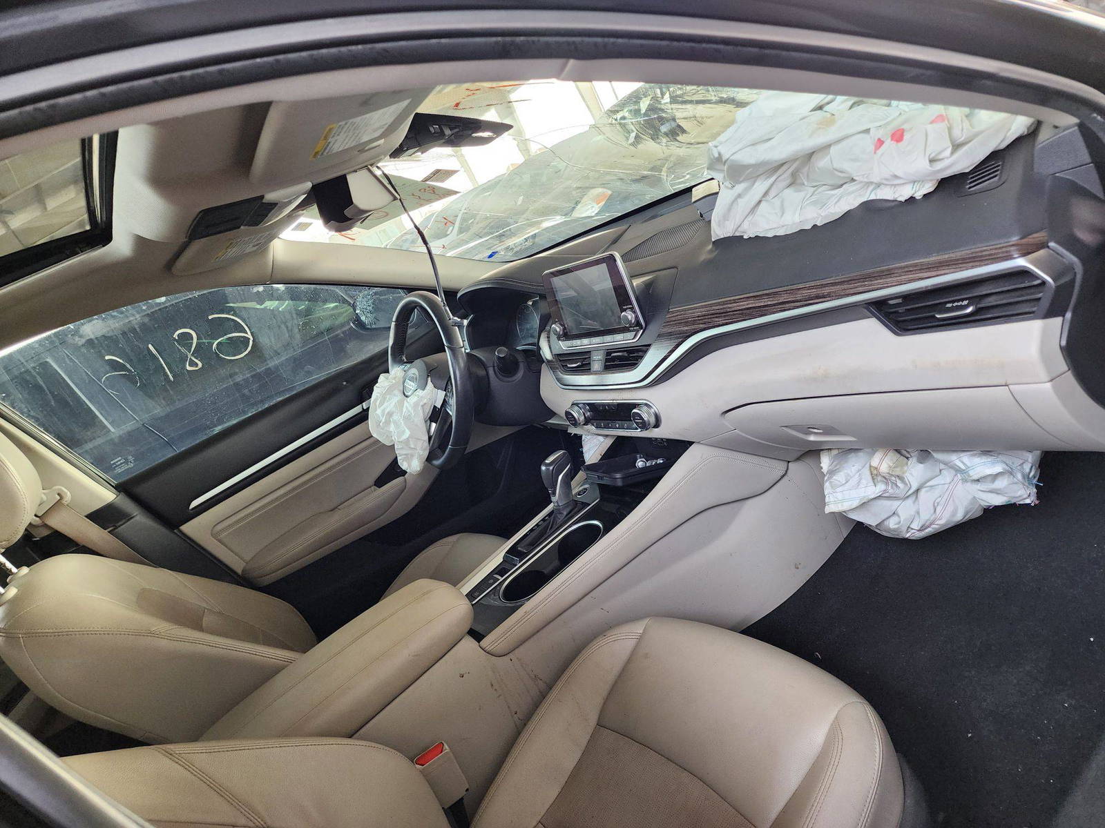 2020 NISSAN ALTIMA — 65473 Miles — Lot 38699277 — Main - Marhaba Auctions Used Cars - Image 5