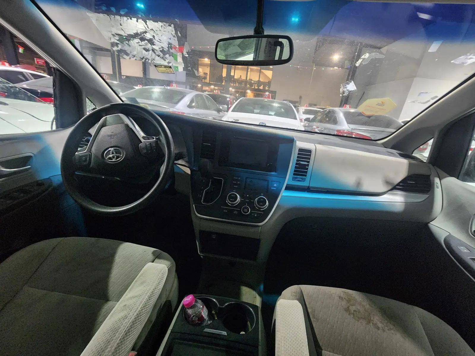 TOYOTA SIENNA 2017 - Marhaba Auction Used Cars - Image 7