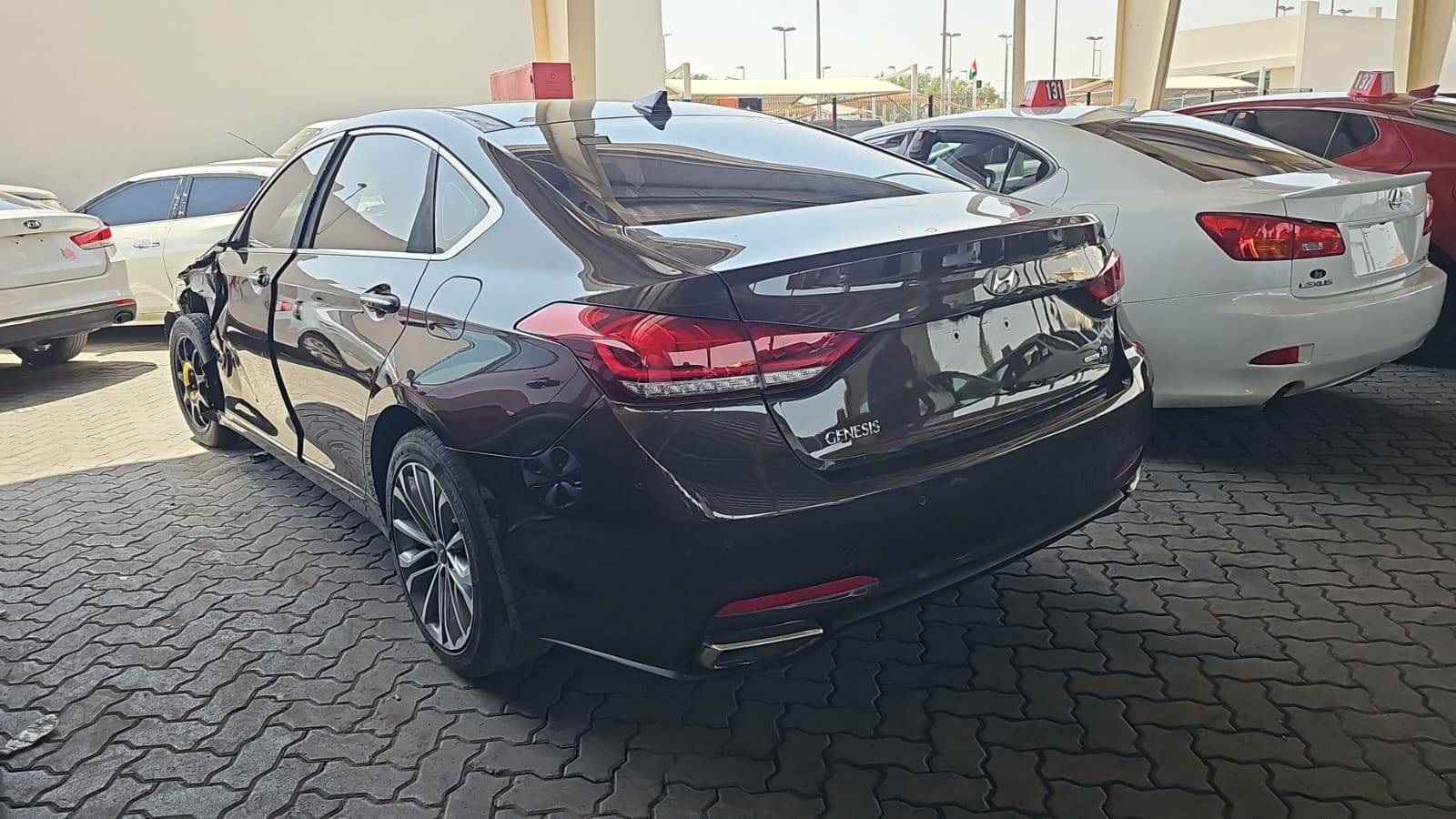 HYUNDAI GENESIS 2015 - Marhaba Auction Used Cars - Image 12