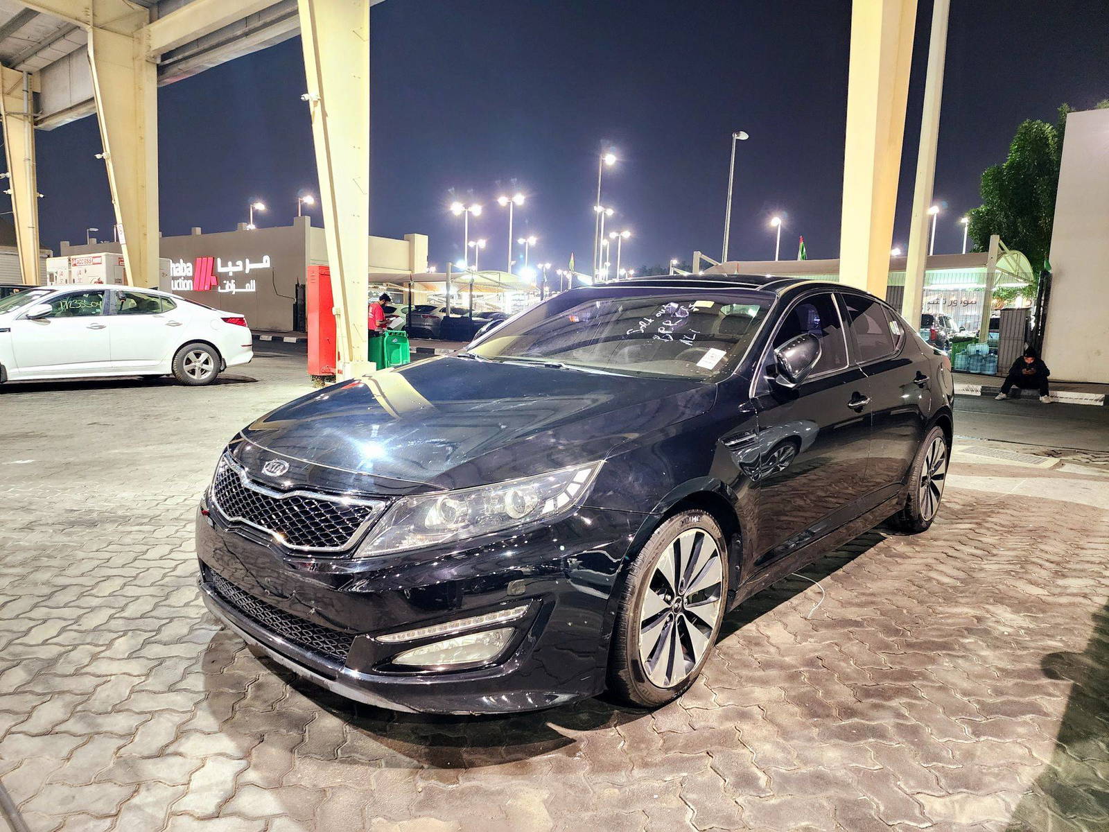 2012 KIA K5 — 284083 KM — Lot 185465 — Souq - Marhaba Auctions Used Cars - Image 5
