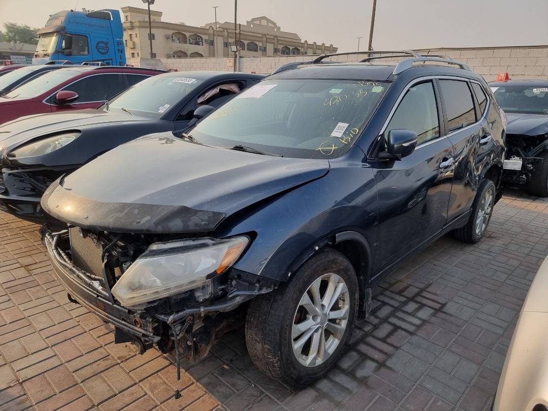 2015 NISSAN ROGUE — 143714 KM — Lot 42015515 — Souq - Marhaba Auctions Used Cars - Image 4