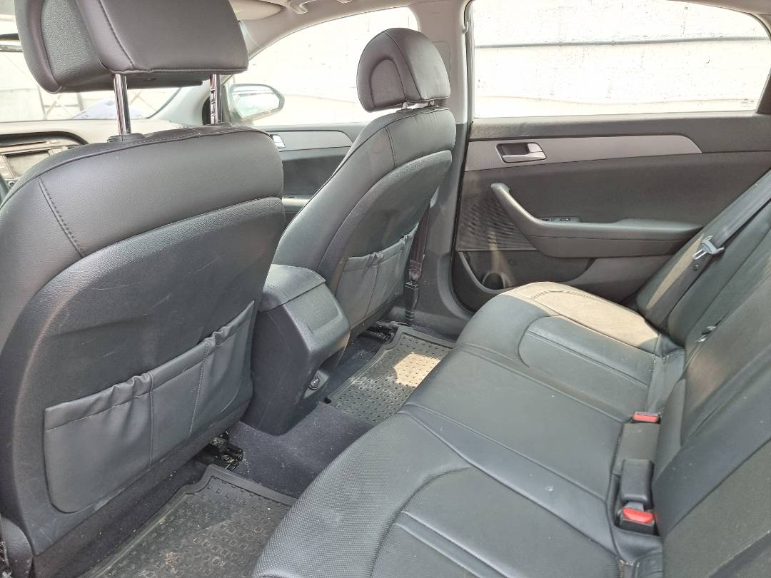 2016 HYUNDAI SONATA — 72914 KM — Lot 3154556 — Ind. 12 - Marhaba Auctions Used Cars - Image 6