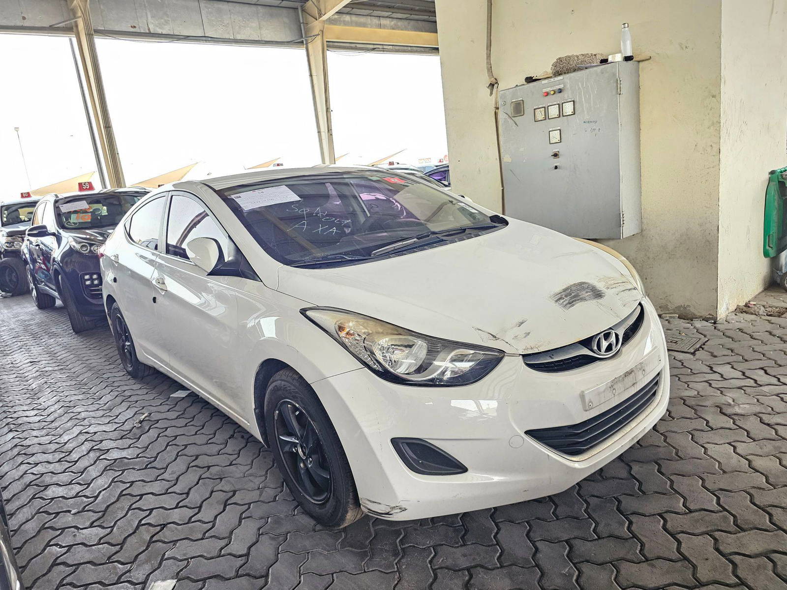 2012 HYUNDAI AVANTE — 280162 KM — Lot 606910 — Souq - Marhaba Auctions Used Cars - Image 4