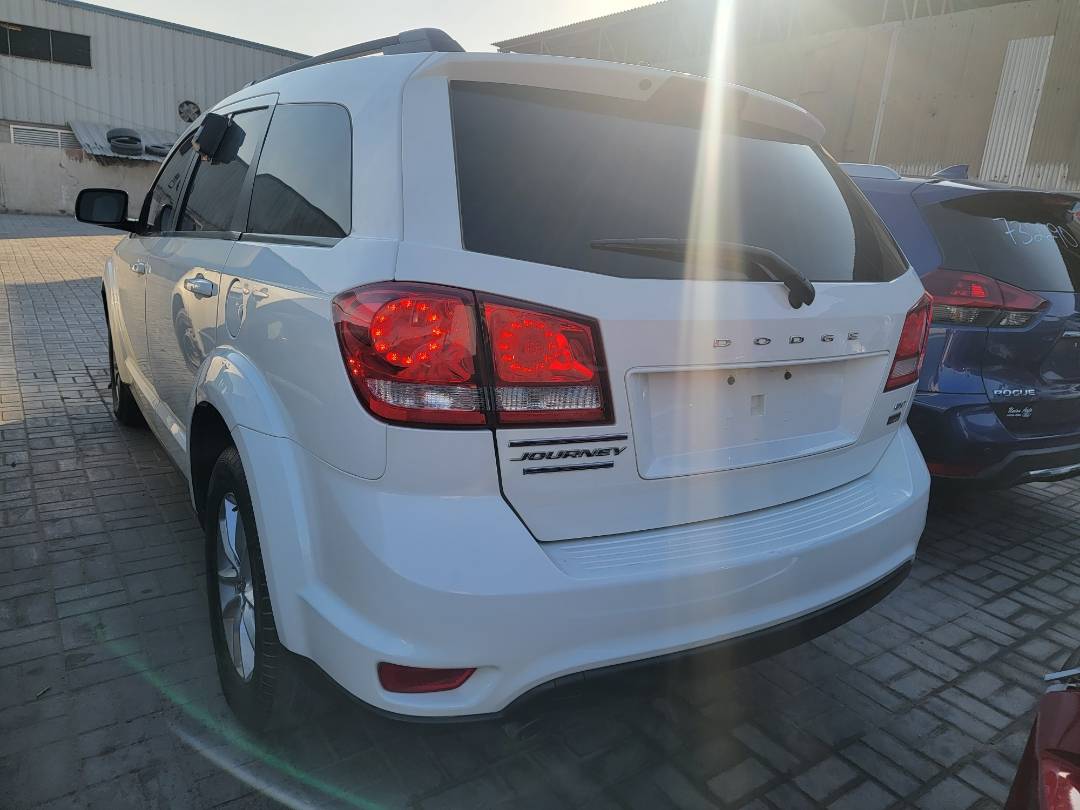 2017 DODGE JOURNEY — 179229 Miles — Lot 2HT536316 — Main - Marhaba Auctions Used Cars - Image 3
