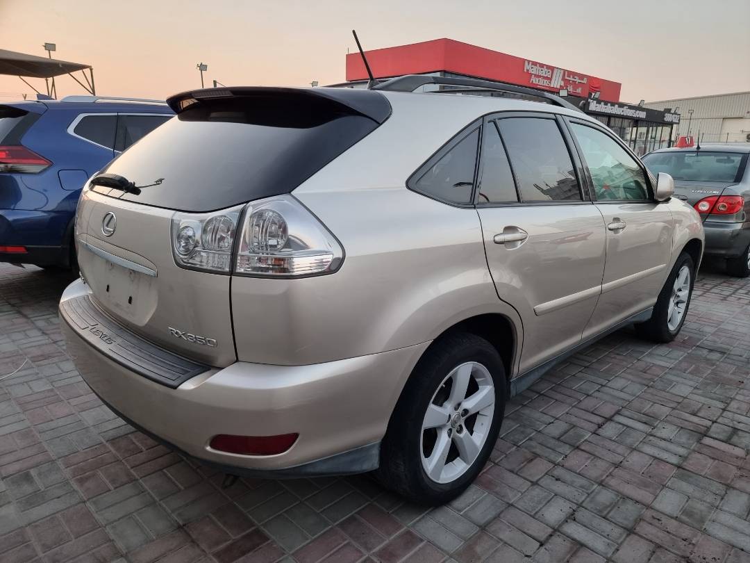 2007 LEXUS RX 350 — 217722 Miles — Lot 214587 — Ind. 12 - Marhaba Auctions Used Cars - Image 5