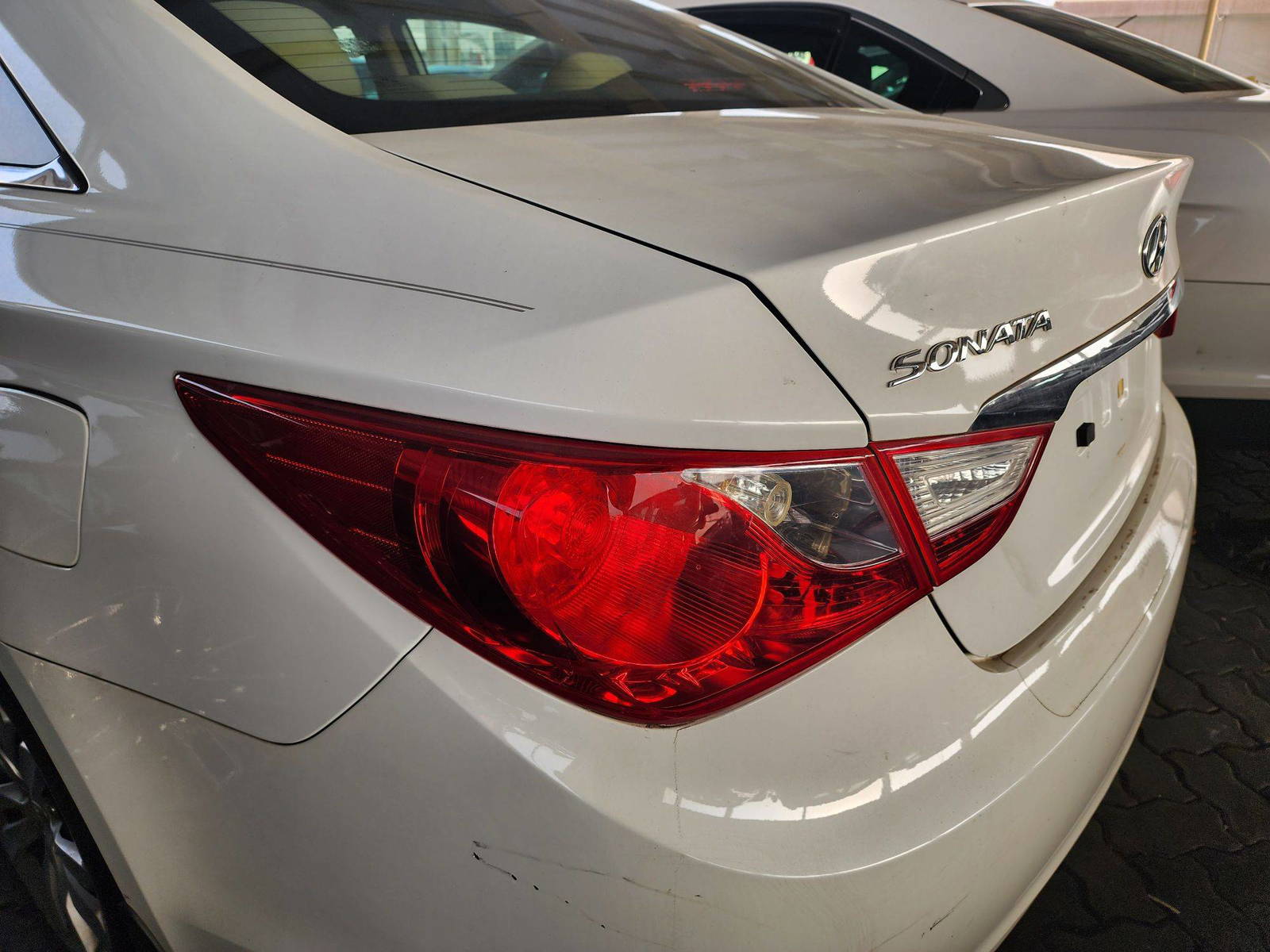 2012 HYUNDAI SONATA — 145052 Miles — Lot 45638714 — Souq - Marhaba Auctions Used Cars - Image 10