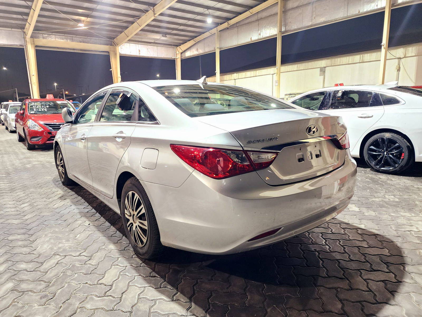 2013 HYUNDAI SONATA — 189917 KM — Lot H744741 — Souq - Marhaba Auctions Used Cars - Image 5