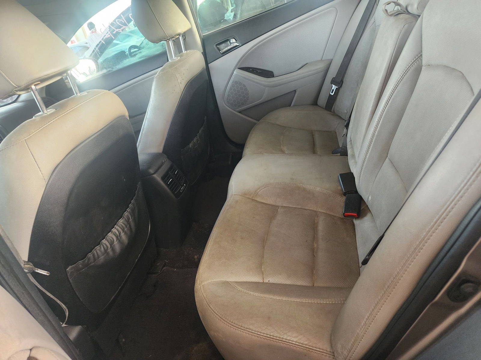 2012 KIA OPTIMA — 208786 Miles — Lot 38220857 — Souq - Marhaba Auctions Used Cars - Image 7