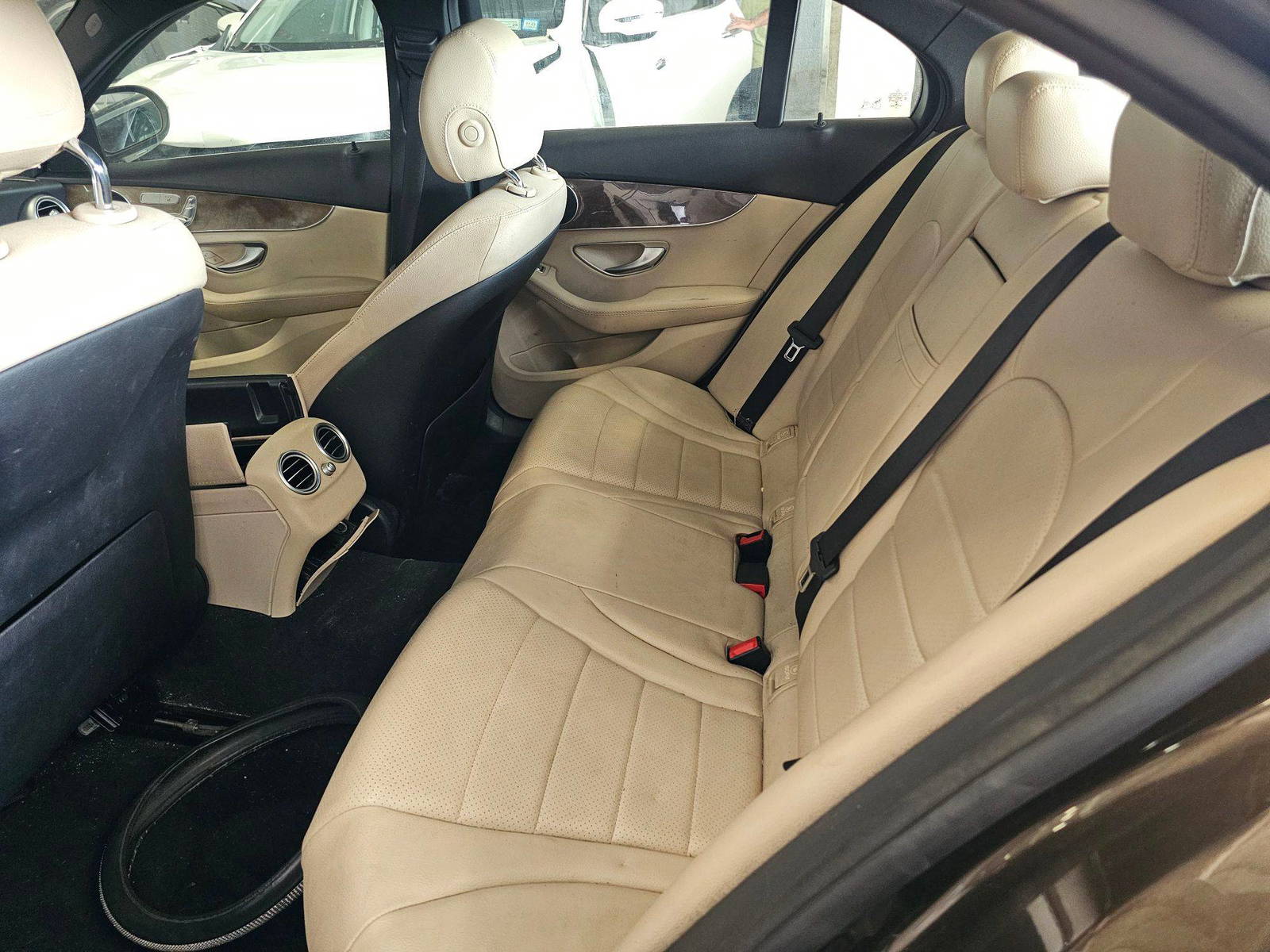 MERCEDES BENZ C300 2018 - Marhaba Auction Used Cars - Image 9