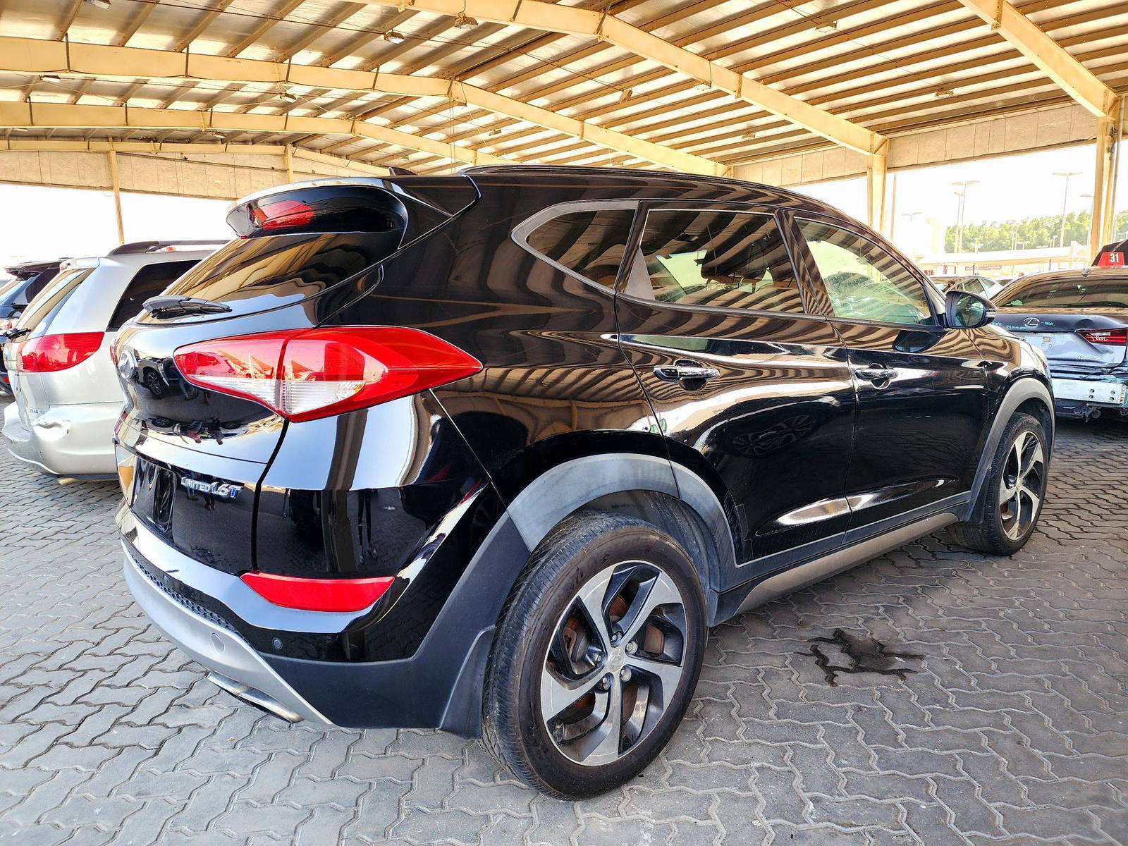 2017 HYUNDAI TUCSON — 144265 Miles — Lot 56491004 — Souq - Marhaba Auctions Used Cars - Image 3