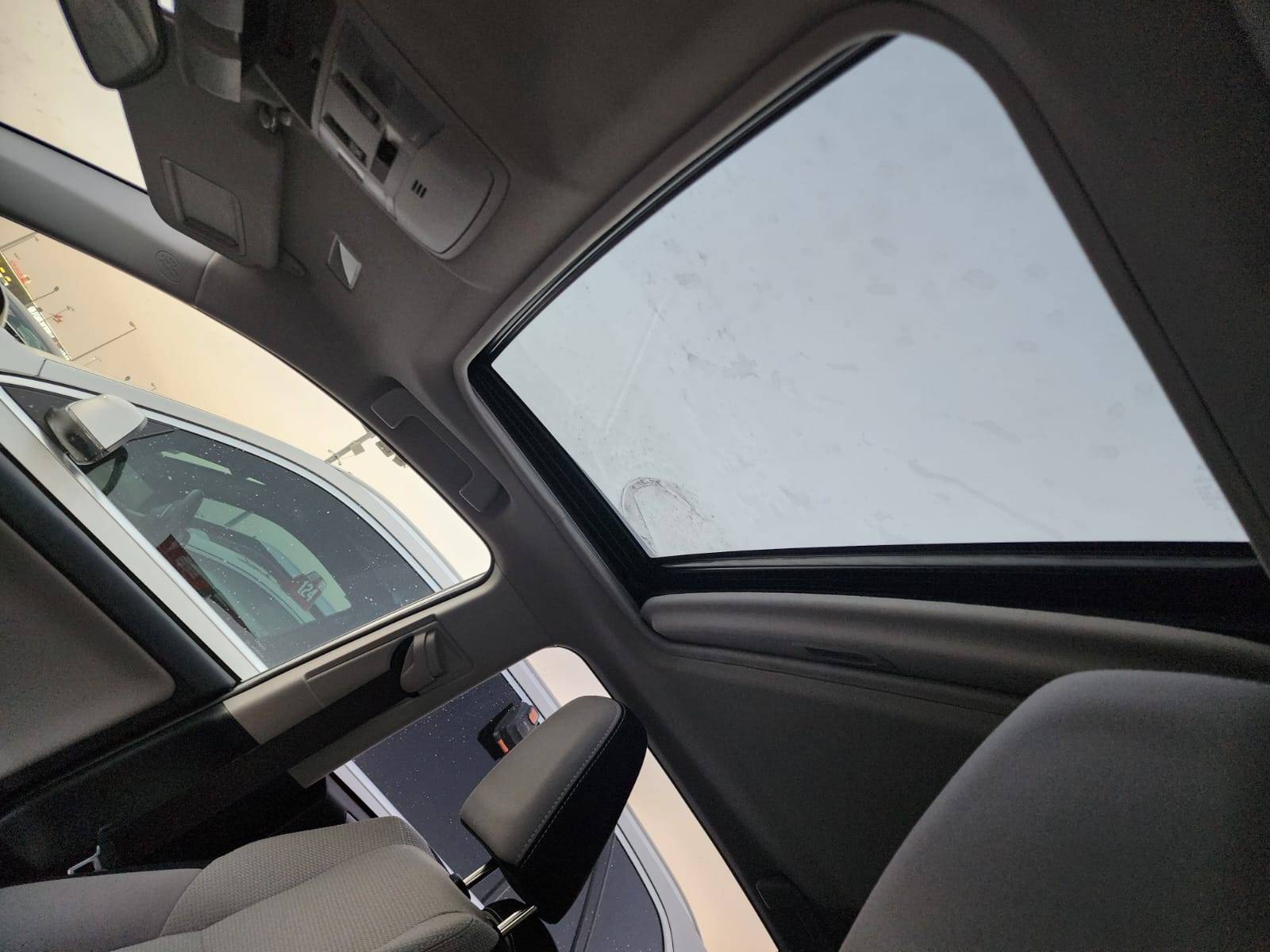 TOYOTA RAV4 2018 - Marhaba Auction Used Cars - Image 10