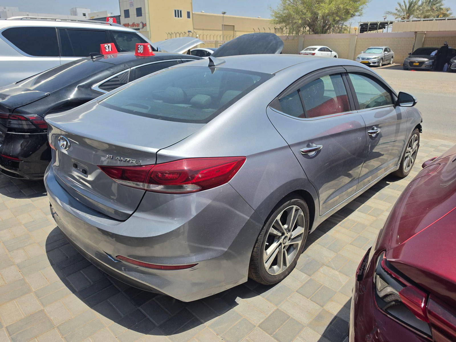 HYUNDAI ELANTRA 2017 - Marhaba Auction Used Cars - Image 4