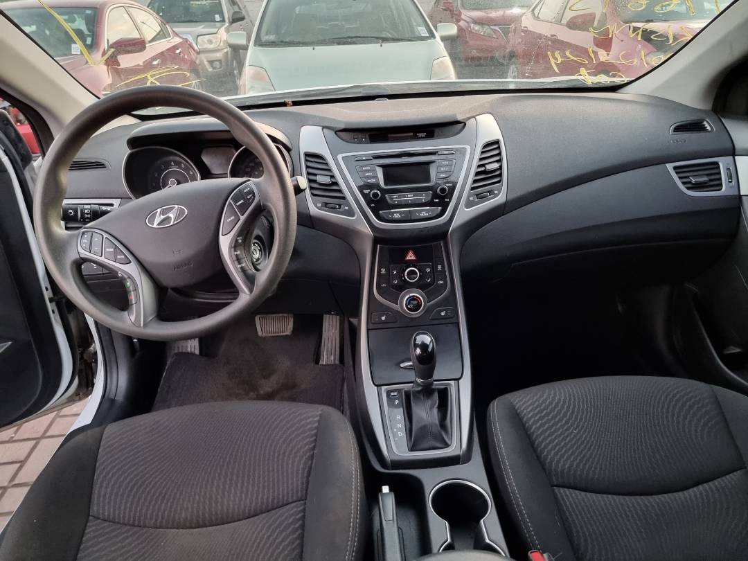 2016 HYUNDAI ELANTRA — 169134 KM — Lot 215487 — Ind. 12 - Marhaba Auctions Used Cars - Image 8